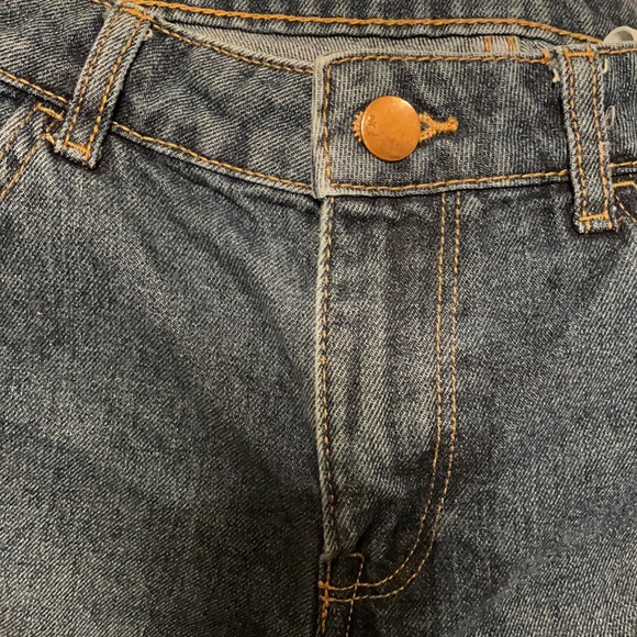 SOLD**Rolled Mid-Rise Denim Shorts - Picture 2 of 9